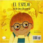 EL ESPEJO EN LA CASA DE MAMA